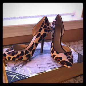 BCBG Leopard Heels